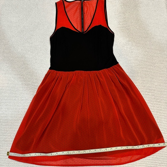 Eric & Lani dress, Size M. Red sheer with tiny black polka dots. EUC. - Picture 9 of 12